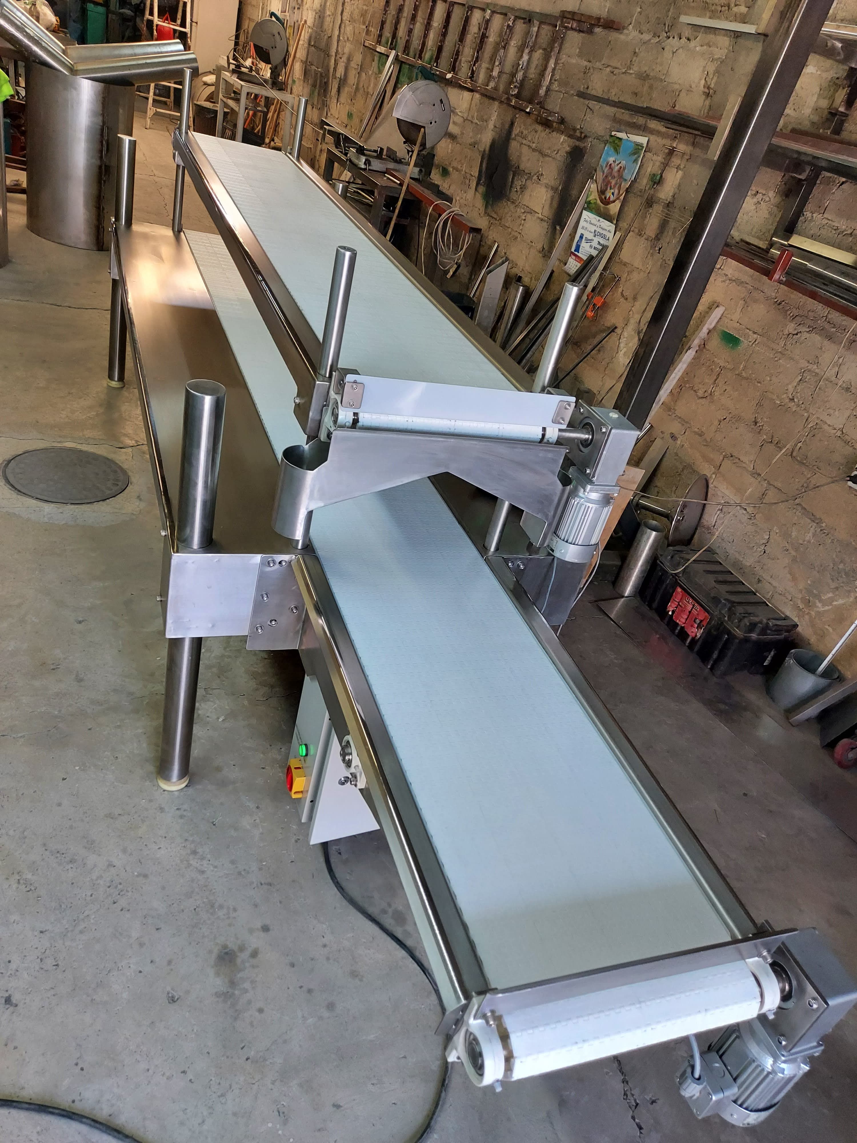 Maquinaria y Proceso en acero inoxidable