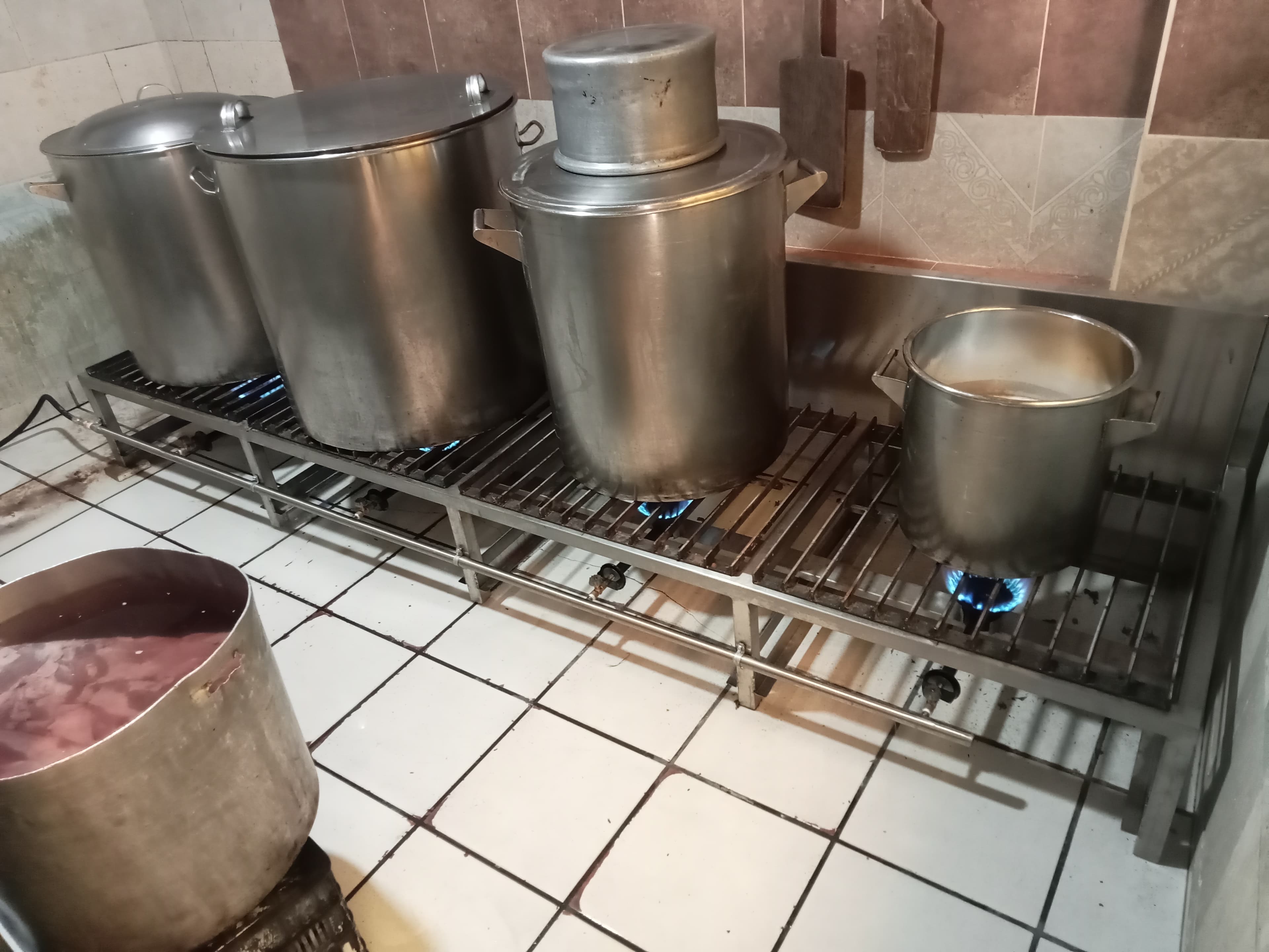 Puesto de tacos en acero inoxidable