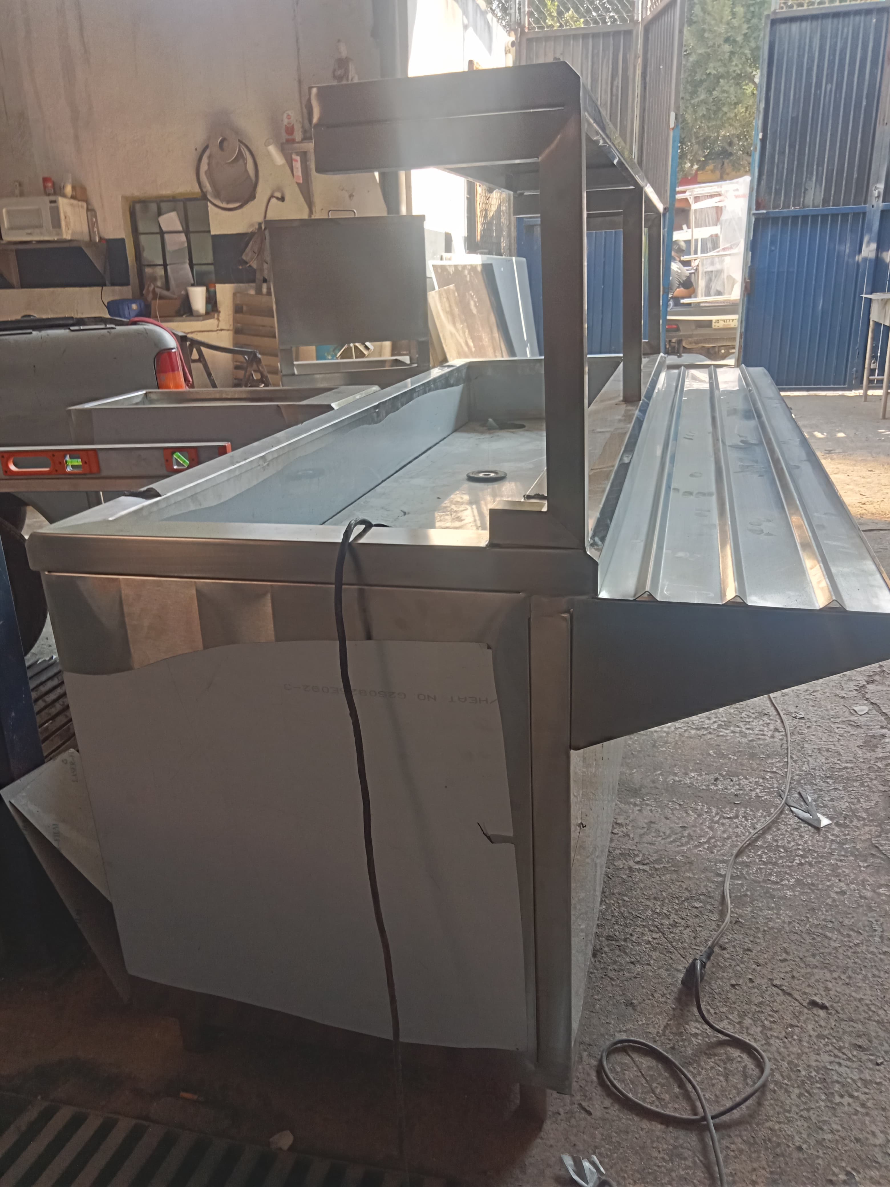 Cocina industrial en acero inoxidable