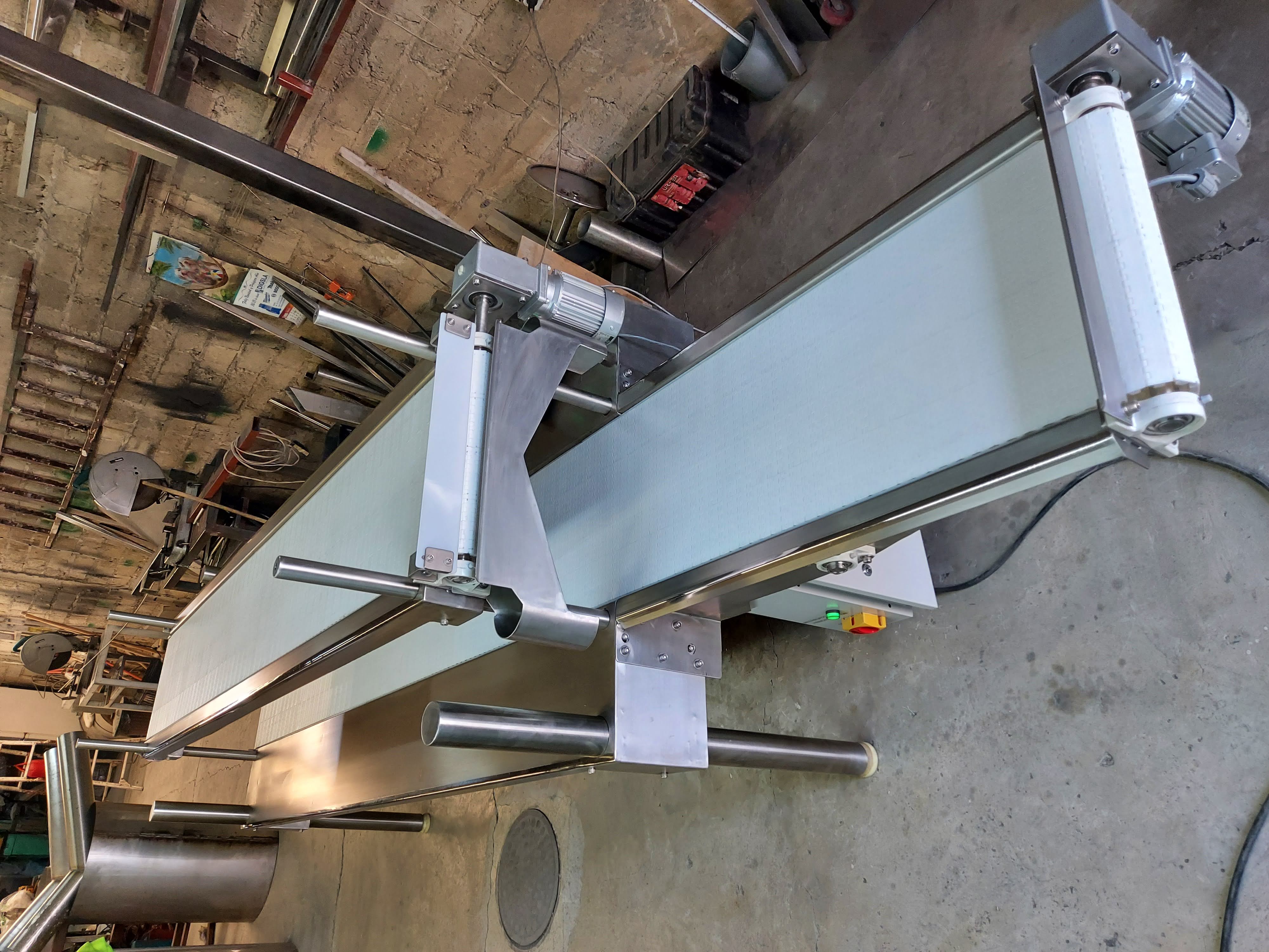 Maquinaria y Proceso en acero inoxidable