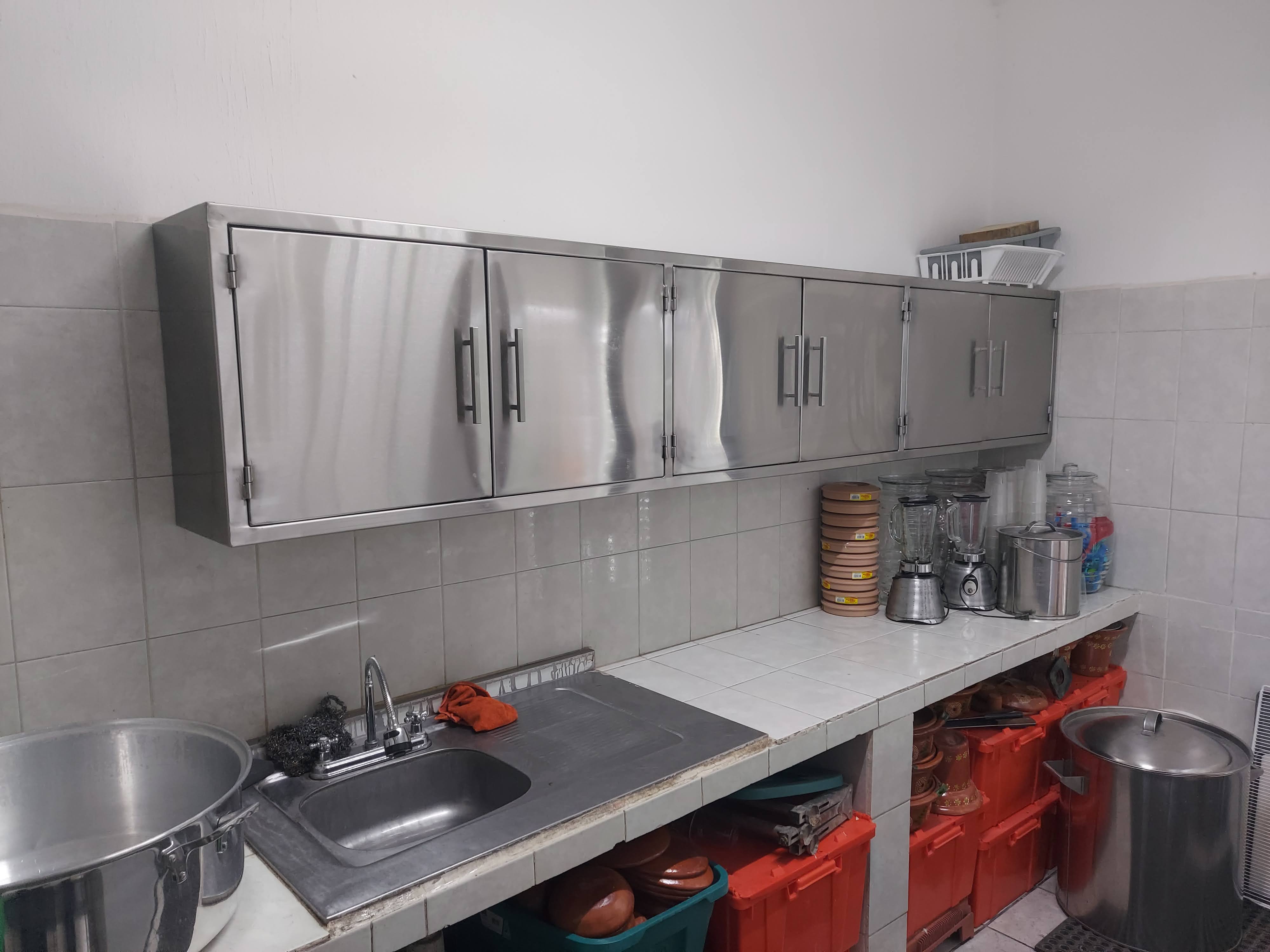 Cocina industrial en acero inoxidable